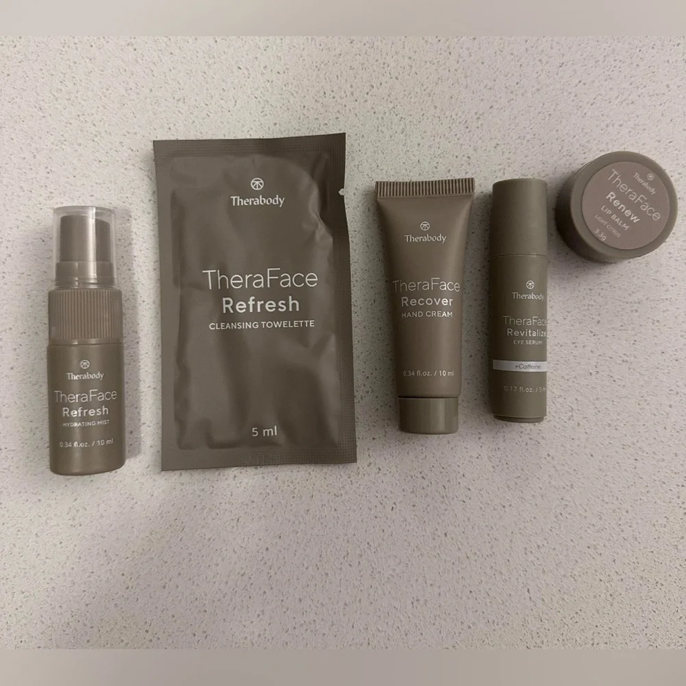 United airlines amenity kits - therabody - Picture 5 of 9